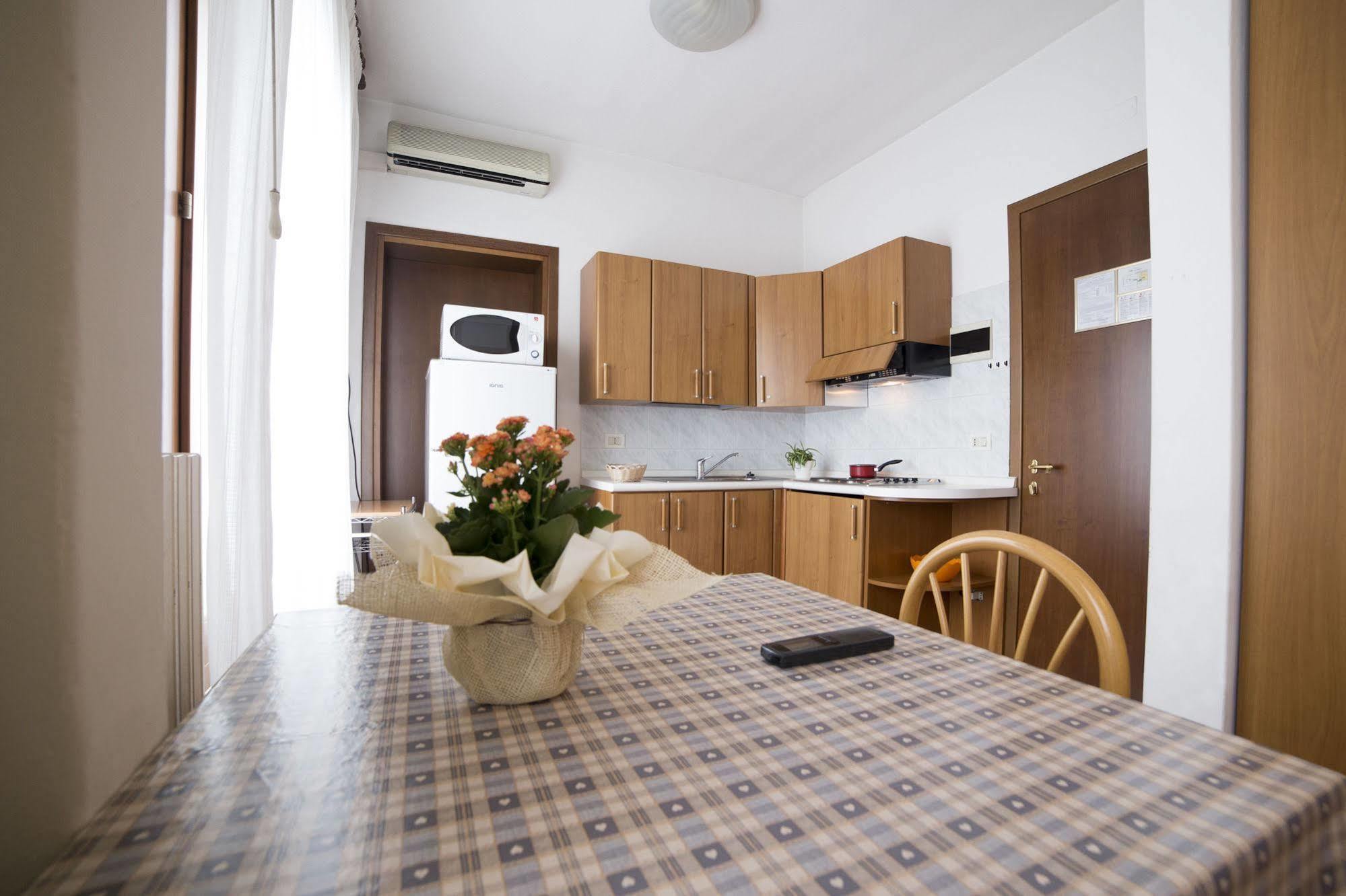 Residence Piccola Oasi نوفينتا المظهر الخارجي الصورة